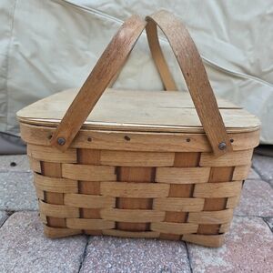Source Unknown Natural Wood Woven Picnic Basket with Handles